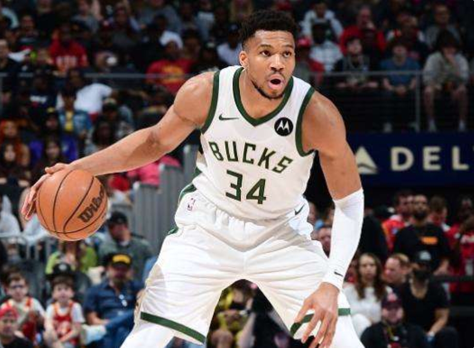 雄鹿力挺主场，安特托昆博坚定追梦之路