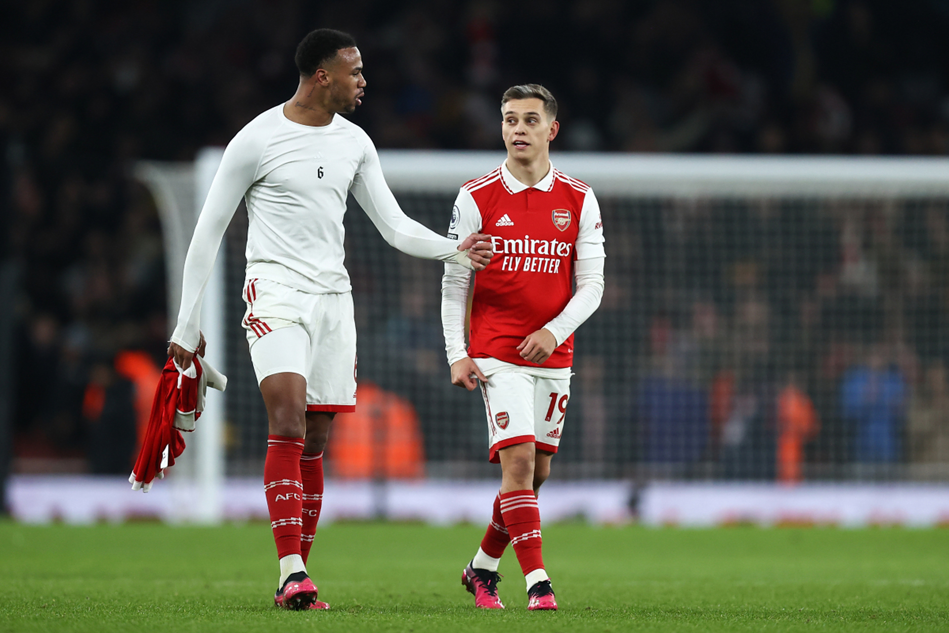 阿森纳客场惨败布莱顿,陷入低谷 阿森纳客场惨败布莱顿,陷入低谷