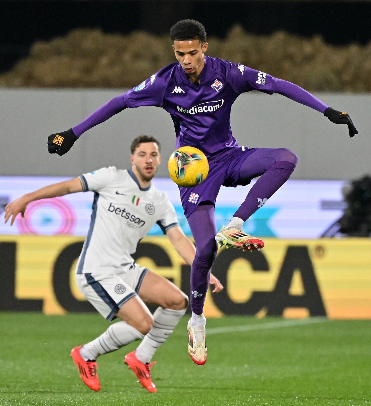 佛罗伦萨:意甲劲旅迎接挑战 佛罗伦萨:意甲劲旅迎接挑战