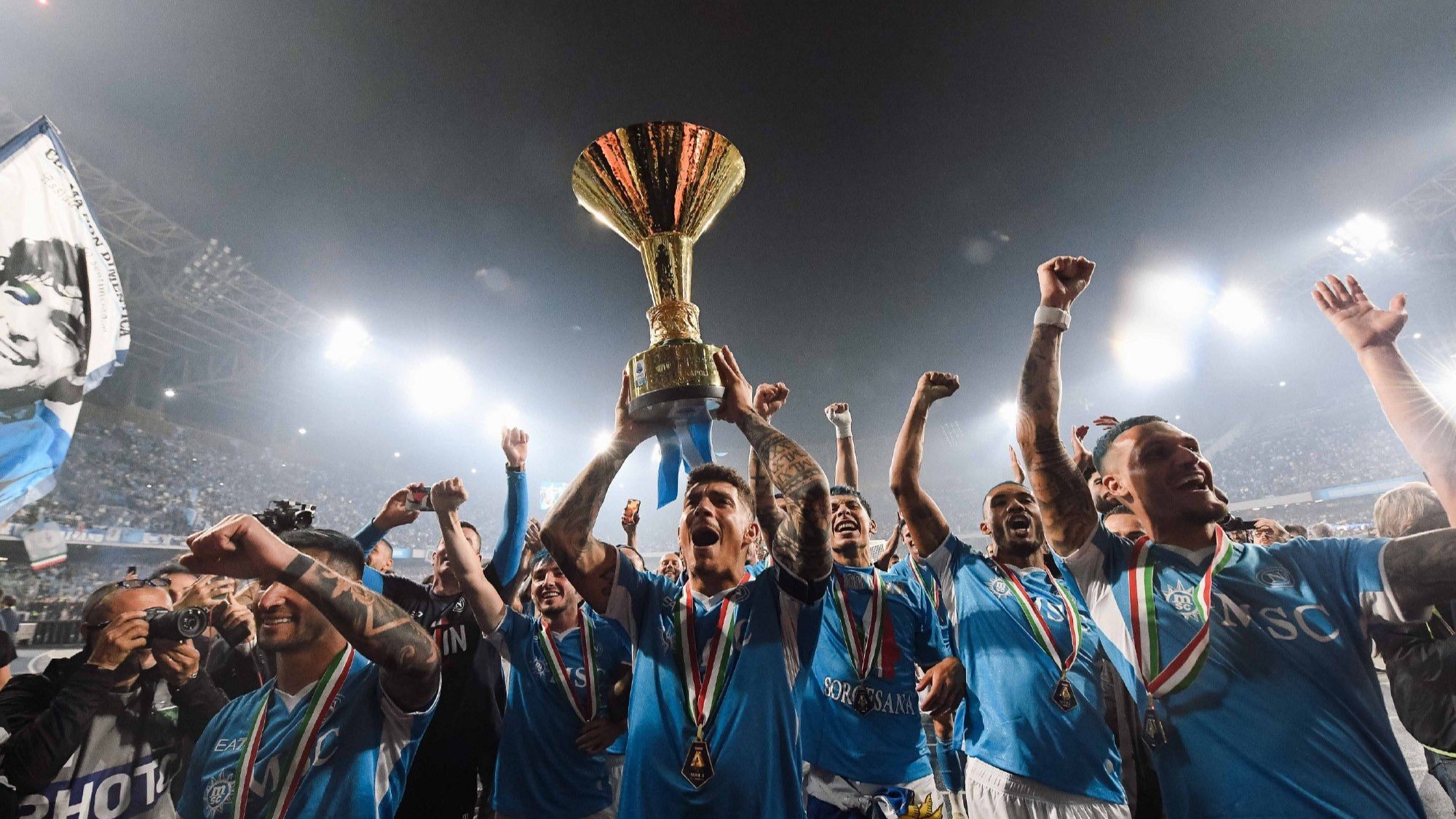 那不勒斯:球队状态回暖,连胜开局 那不勒斯:球队状态回暖,连胜开局